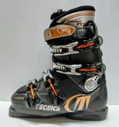 Lyžiarky Tecnica  Entryx SP, veľkosť MP 25/25.5; použité. 