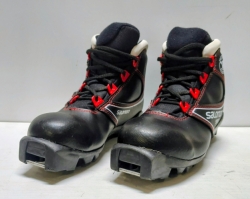 Topánky na bežky Salomon Team JR; použité veľ. EU - 34; 