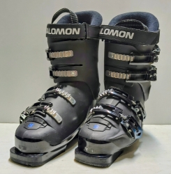 Lyžiarky Salomon T4. veľkosť MP 24/24,5; použité.
