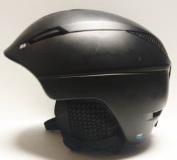 Lyžiarska prilba Salomon Pioneer; veľkosť XL /62-64cm/, použitá;  