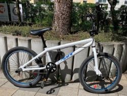 Bicykel DEMA BMX  20"; použitý. 